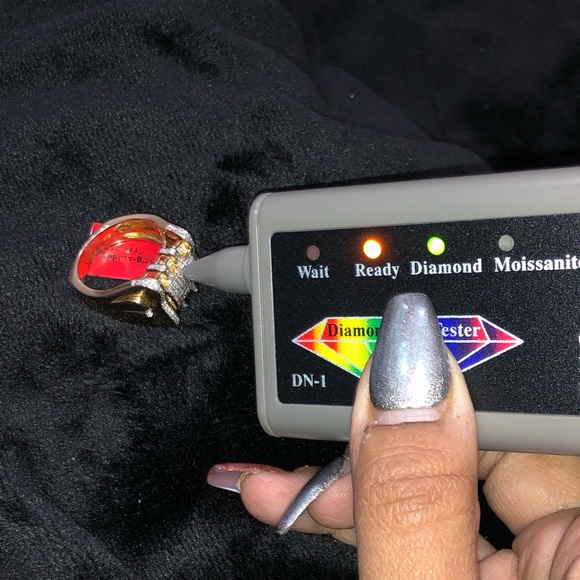 Mens designer custom REAL DIAMOND ring! Not CZ! - Picture 6 of 6